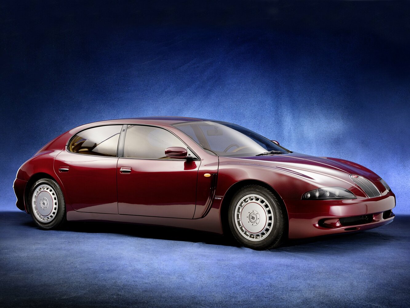 Bugatti EB 112 I (1993-1998) - Фастбек