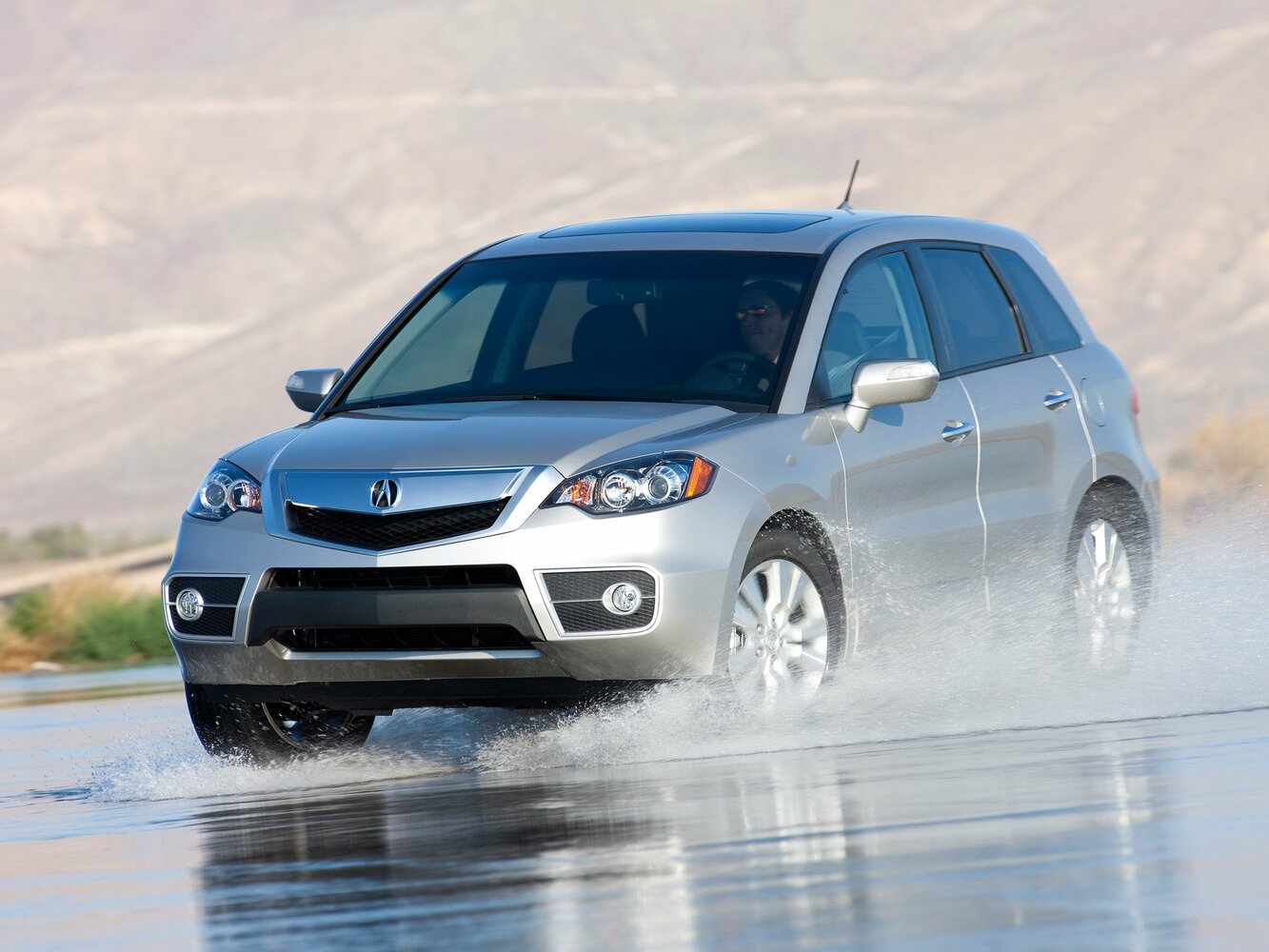 Acura RDX I (2006-2012) - Внедорожник 5 дв.