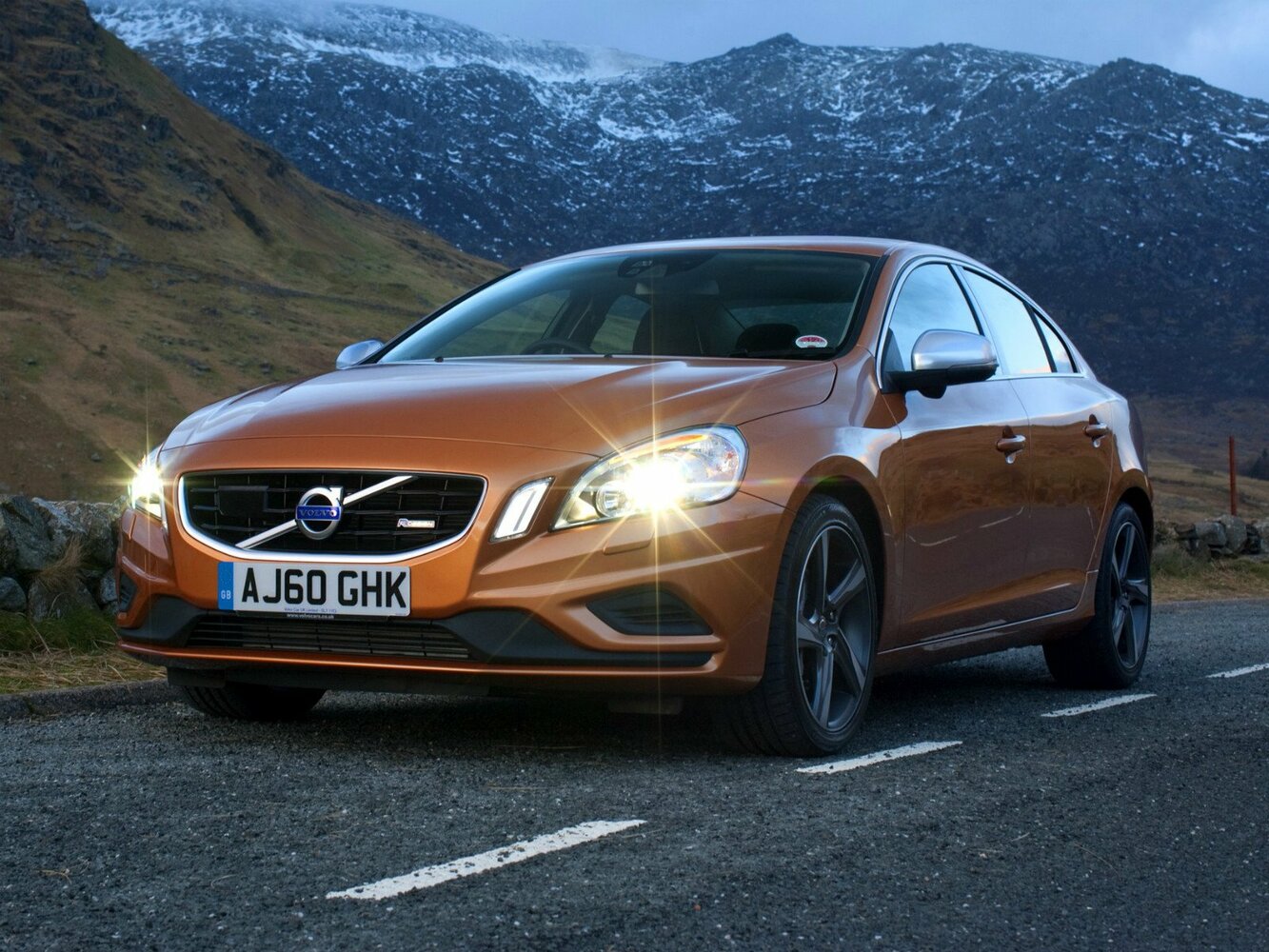 Volvo S60 II (2010-2018) - Седан