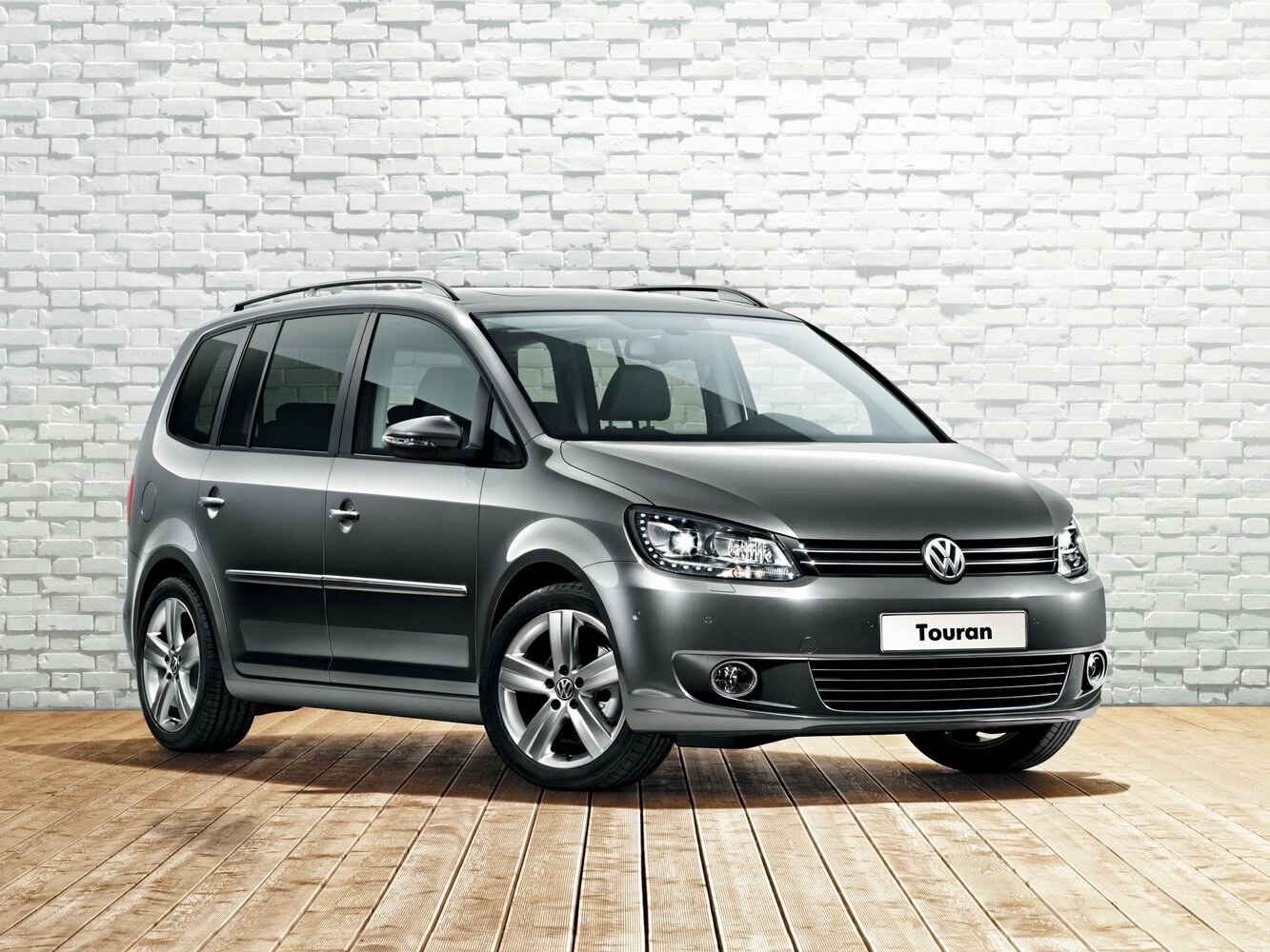 Volkswagen Touran I (2003-2015) - Компактвэн