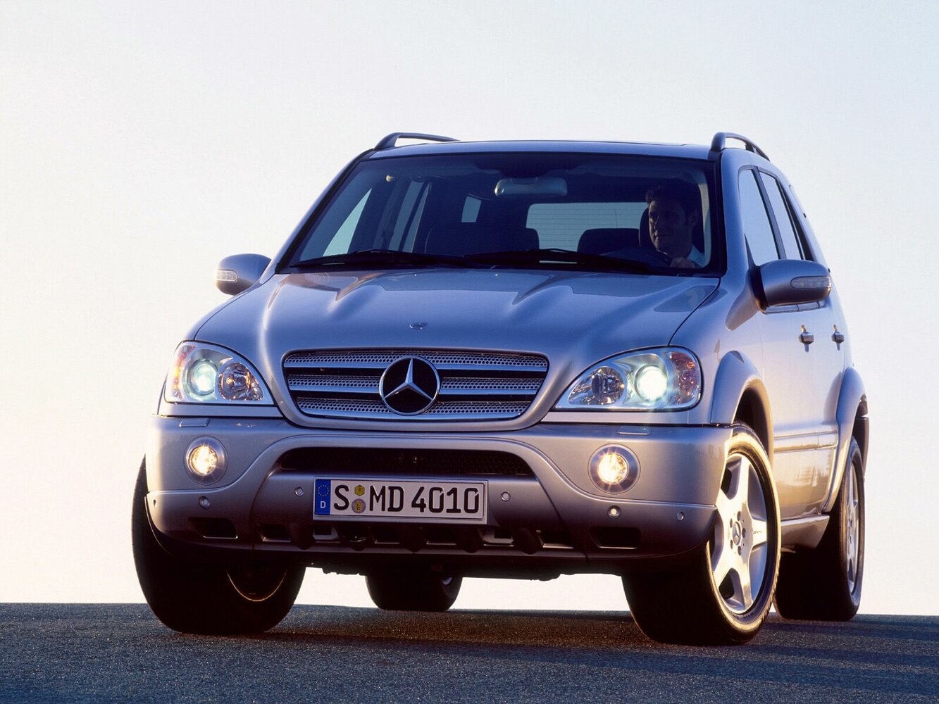 Mercedes-Benz M-Класс AMG I (2000-2005) - Внедорожник 5 дв.