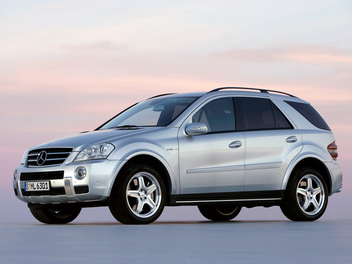 Mercedes-Benz M-Класс AMG II (2006-2011) - Внедорожник 5 дв.