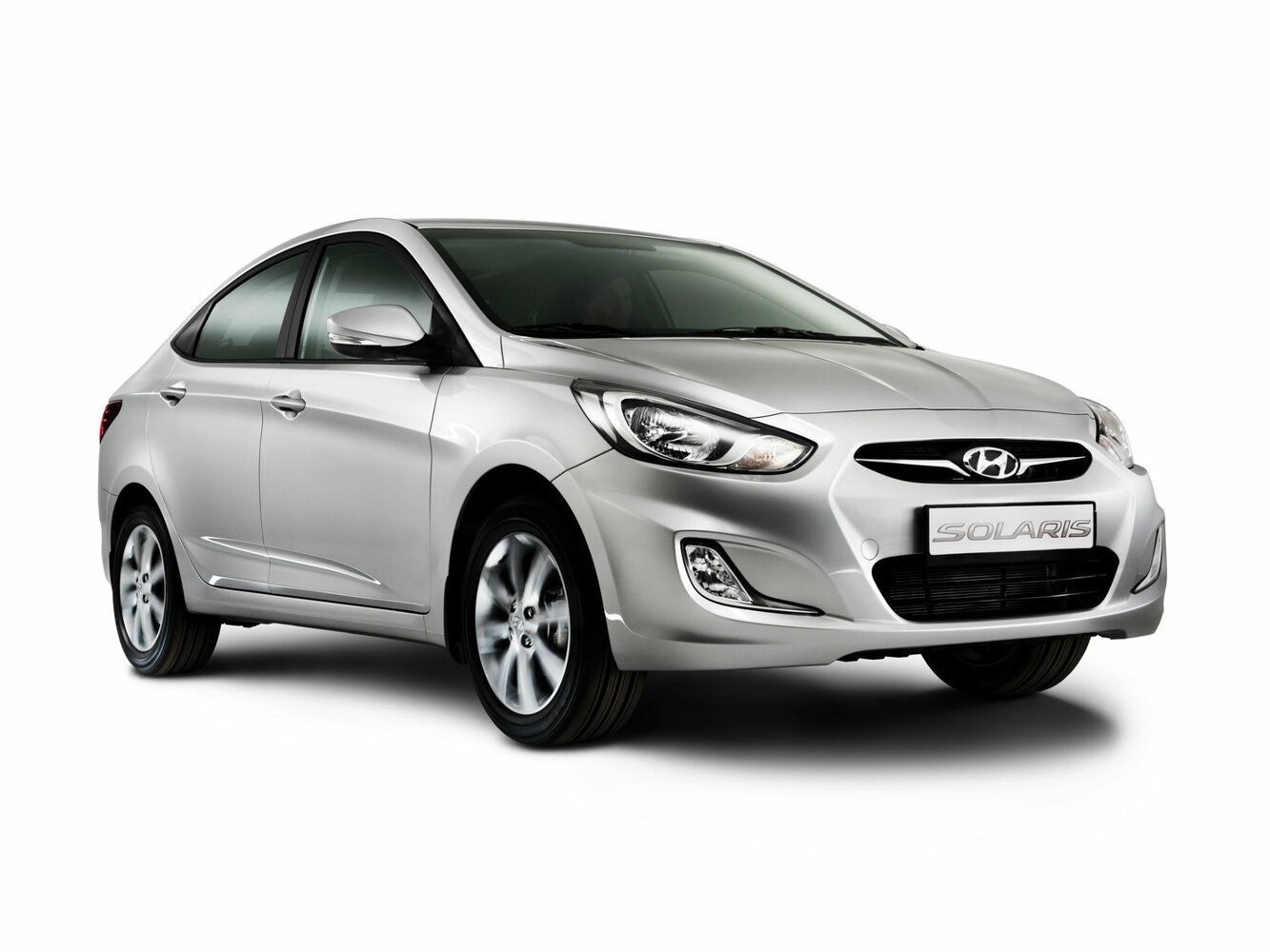 Hyundai Solaris I (2010-2017) - Седан