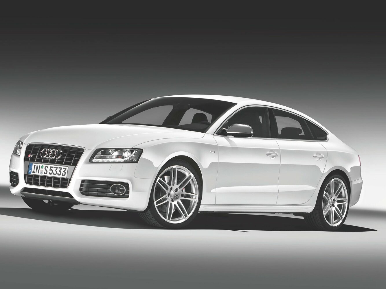 Audi S5 I (2007-2016) - Лифтбек