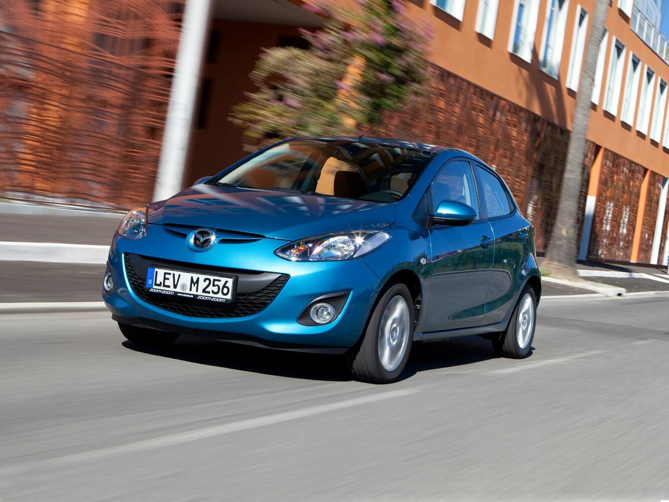 Mazda 2 II (2007-2014) - Хэтчбек 5 дв.