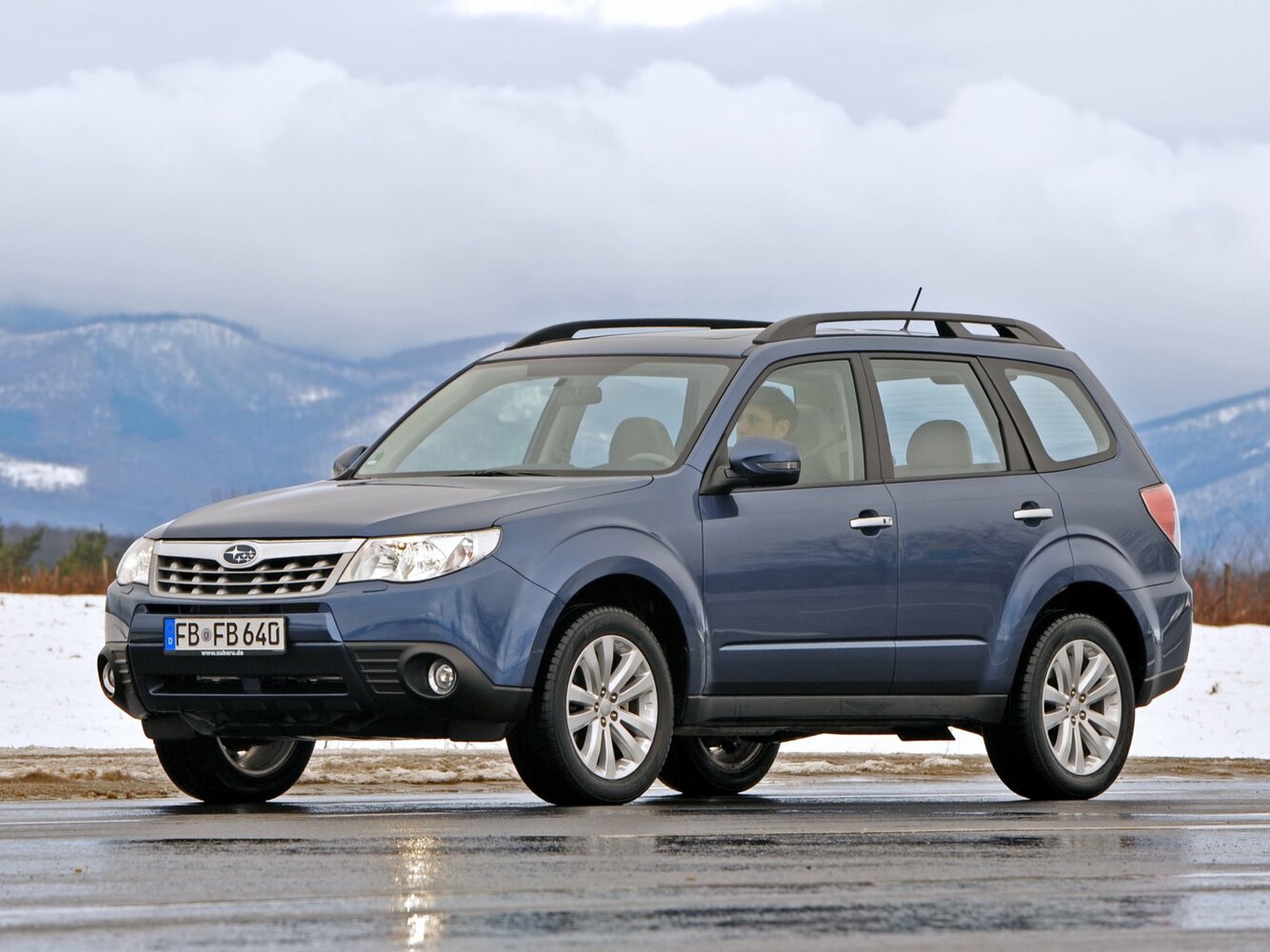 Subaru Forester III (2007-2013) - Внедорожник 5 дв.