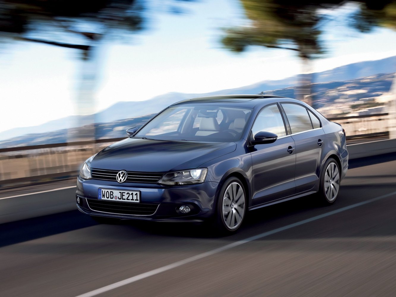 Volkswagen Jetta VI (2010-2018) - Седан