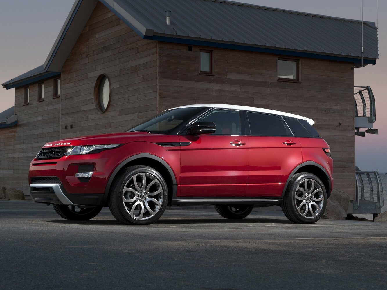 Land Rover Range Rover Evoque I (2011-2018) - Внедорожник 5 дв.