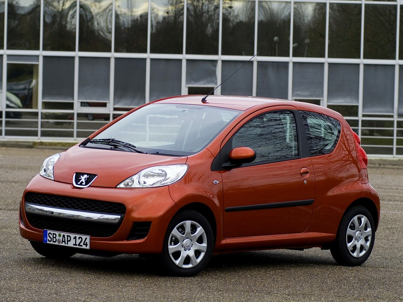 Peugeot 107 I (2005-2014) - Хэтчбек 3 дв.