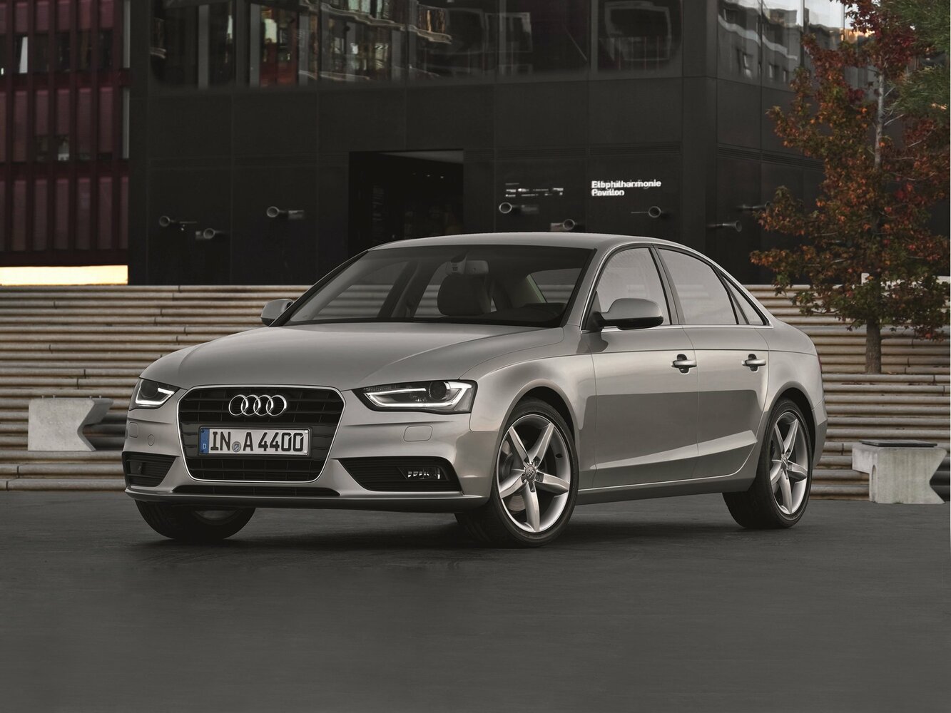 Audi A4 IV (2007-2015) - Седан