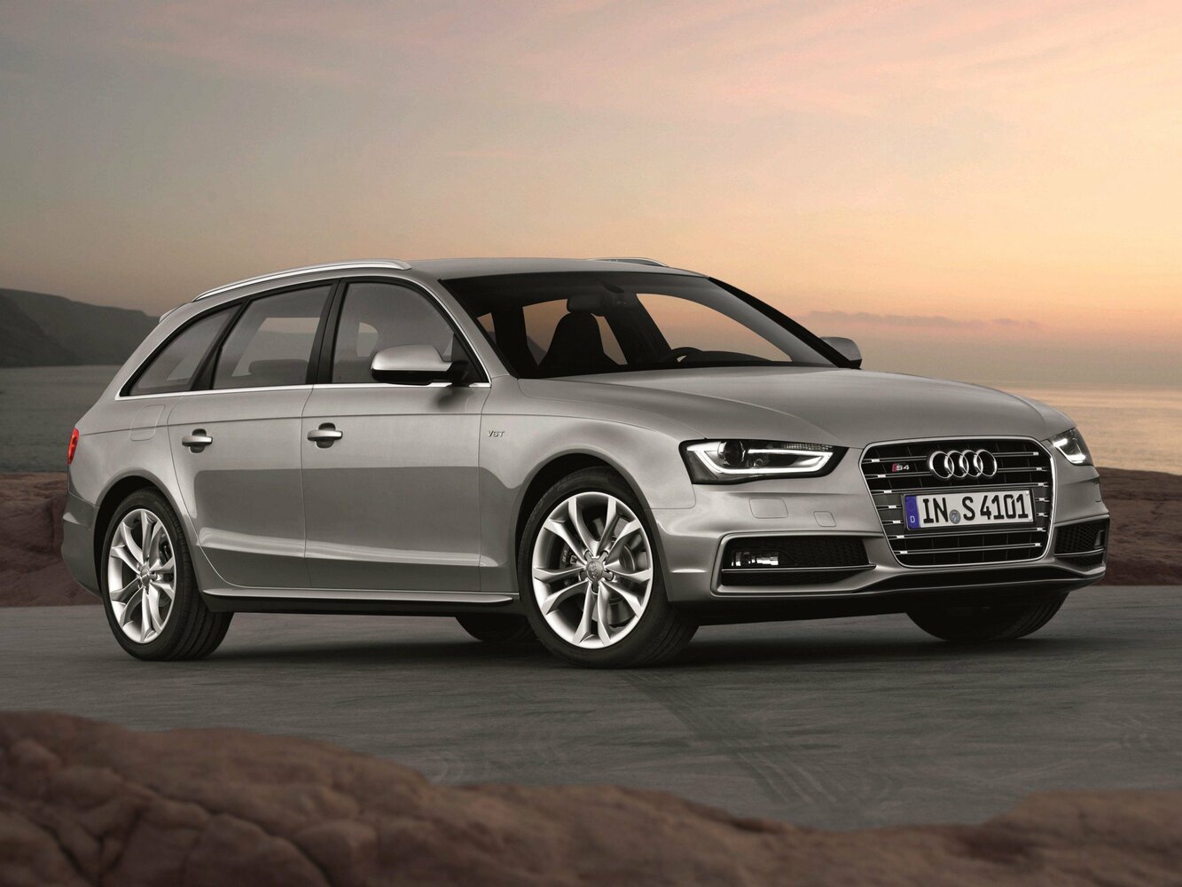Audi S4 IV (2008-2015) - Универсал 5 дв.