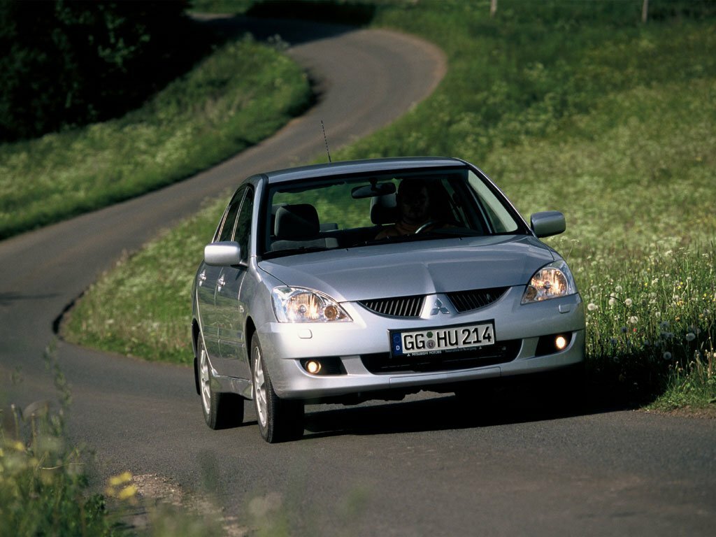 Mitsubishi Lancer IX (2000-2010) - Седан