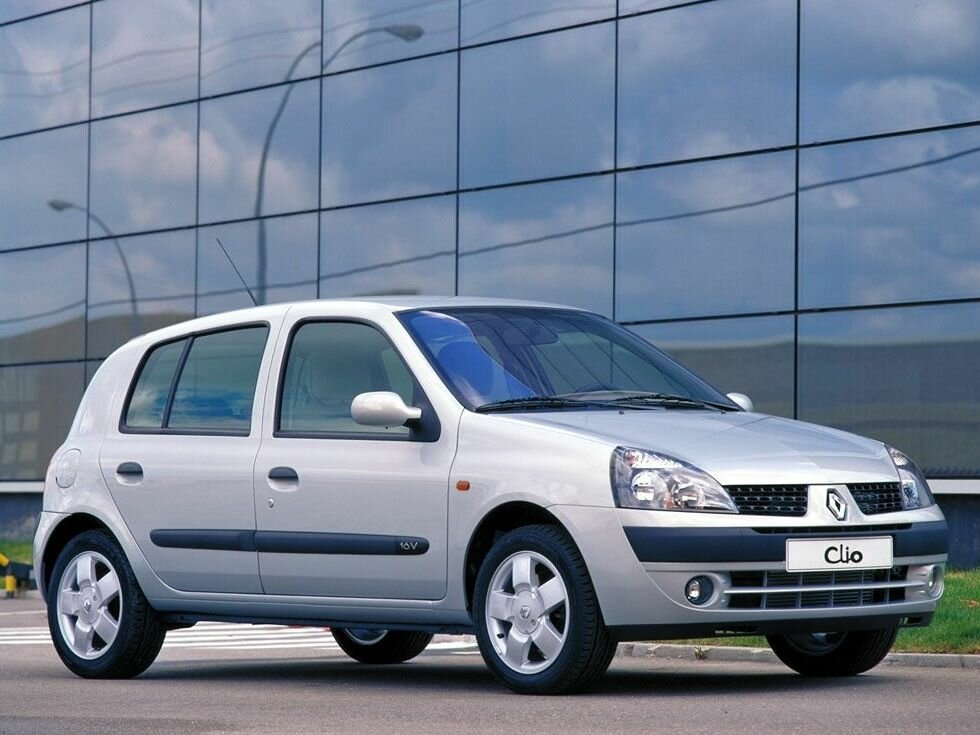 Renault Clio II (1998-2013) - Хэтчбек 5 дв.