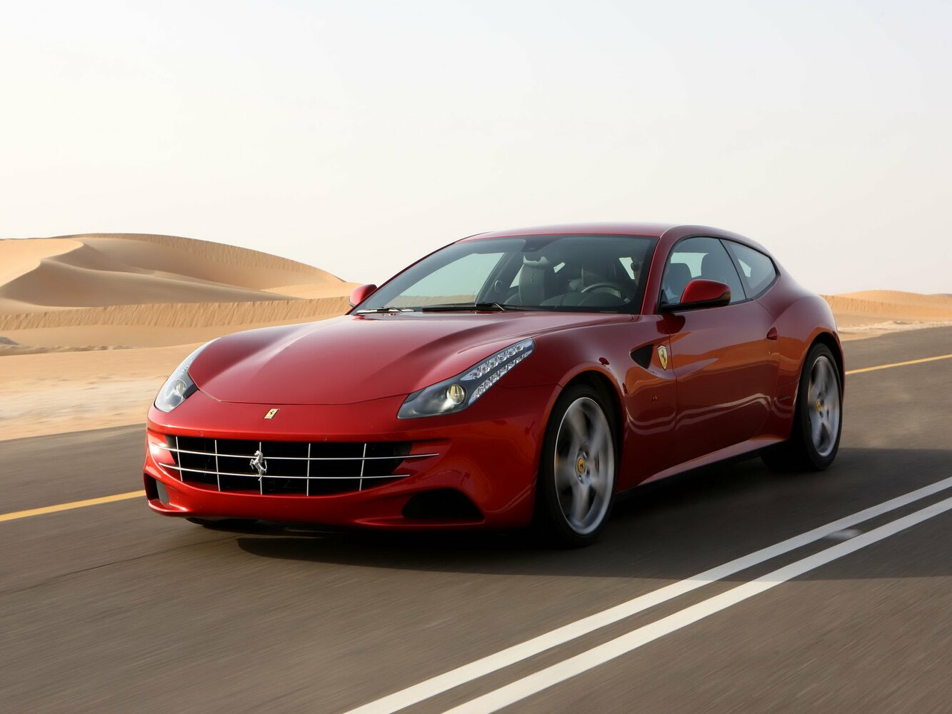 Ferrari FF I (2011-2016) - Хэтчбек 3 дв.