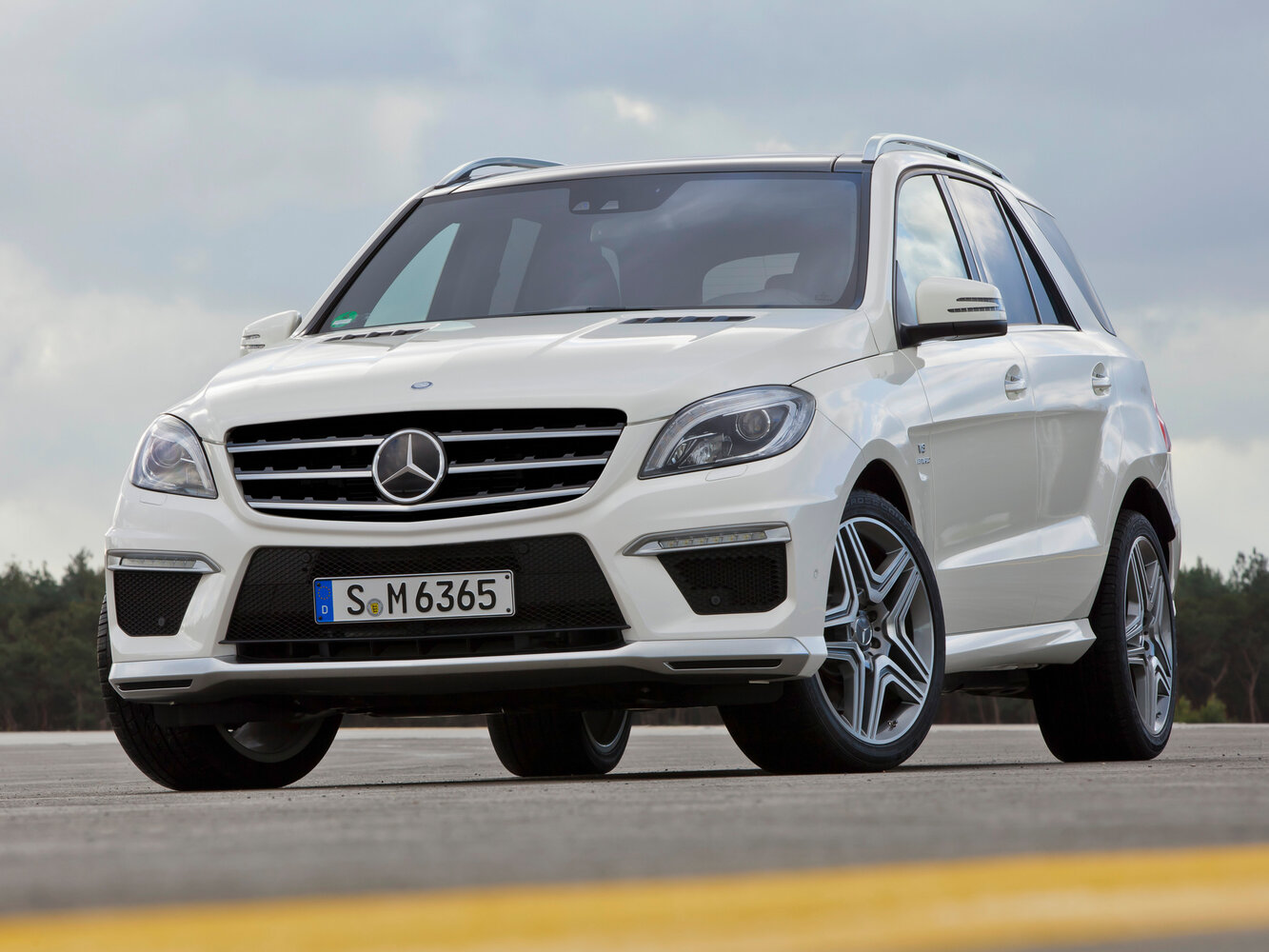 Mercedes-Benz M-Класс AMG III (2011-2015) - Внедорожник 5 дв.