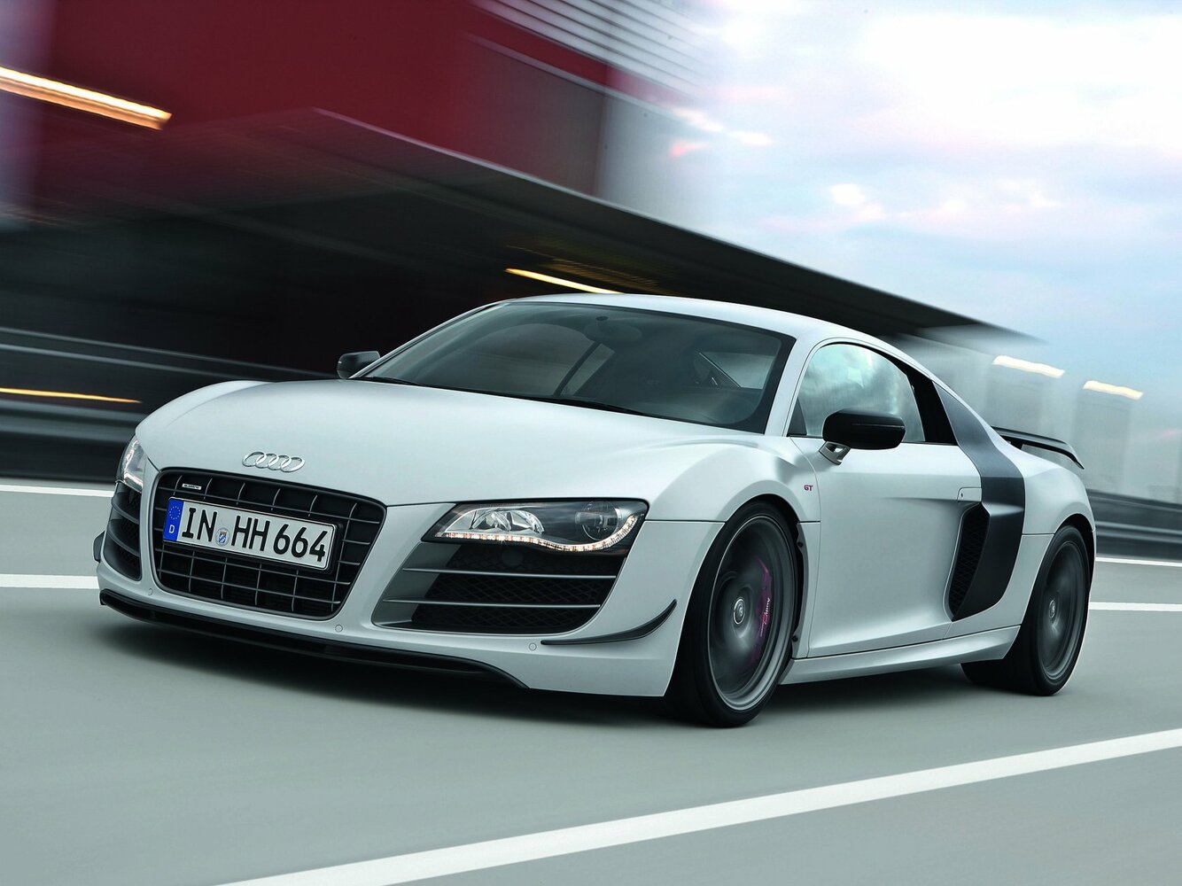 Audi R8 I (2007-2015) - Купе GT