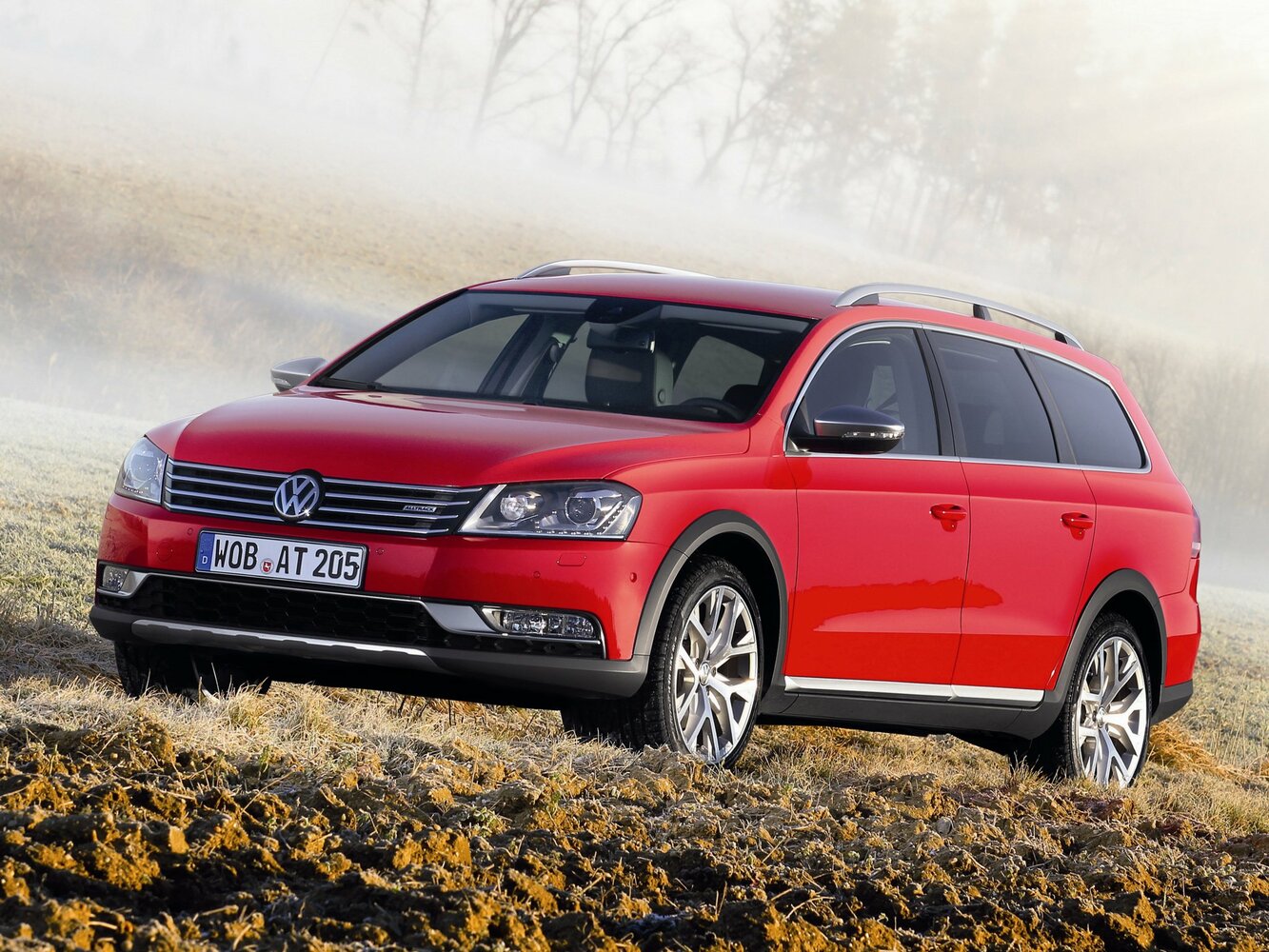 Volkswagen Passat B7 (2011-2015) - Универсал 5 дв. Alltrack