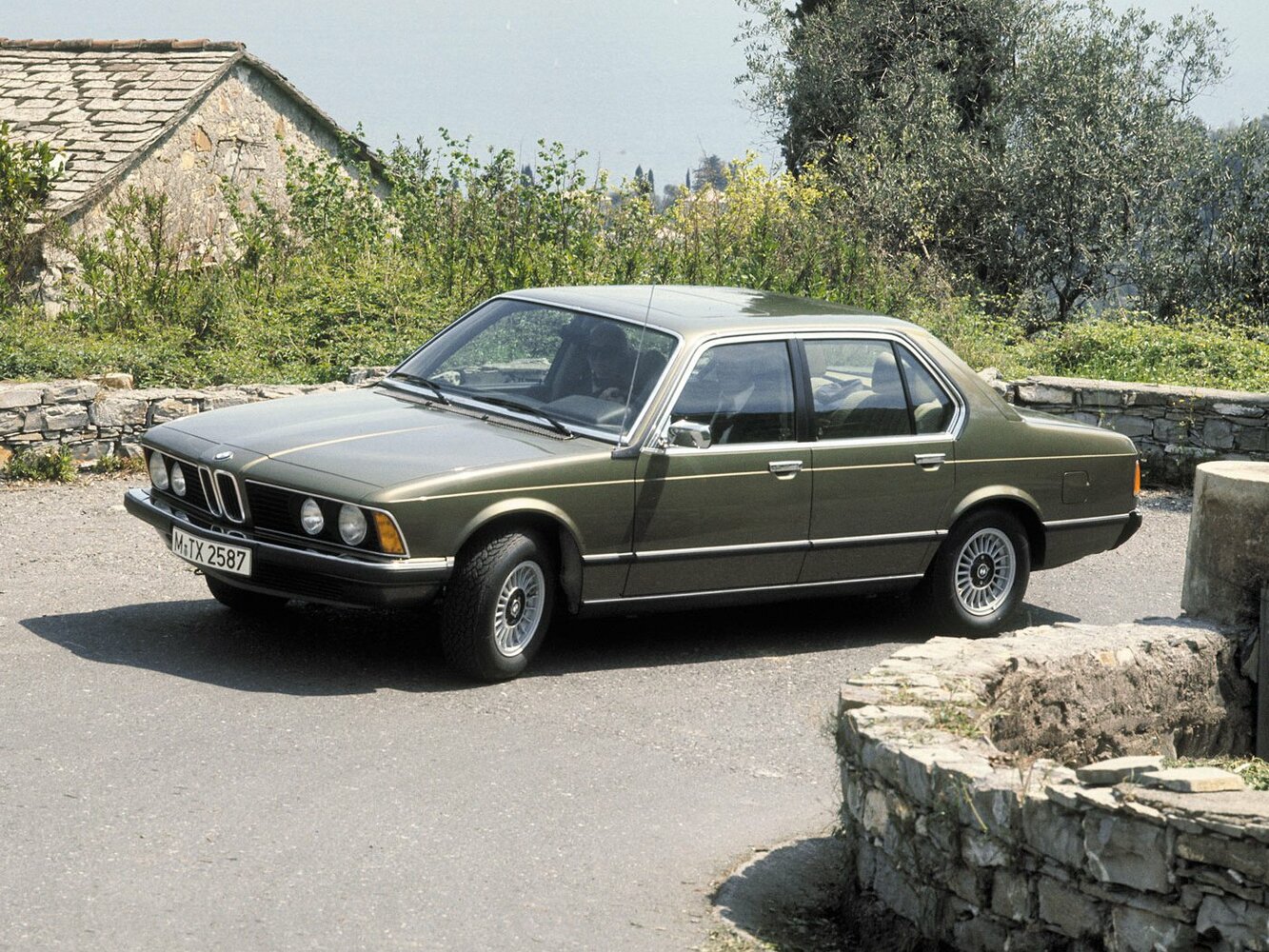 BMW 7 серии I (1977-1986) - Седан