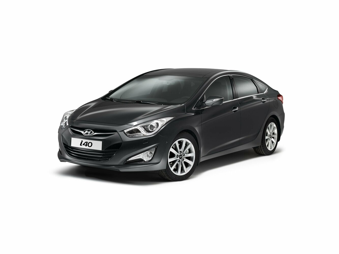 Hyundai i40 I (2011-2019) - Седан