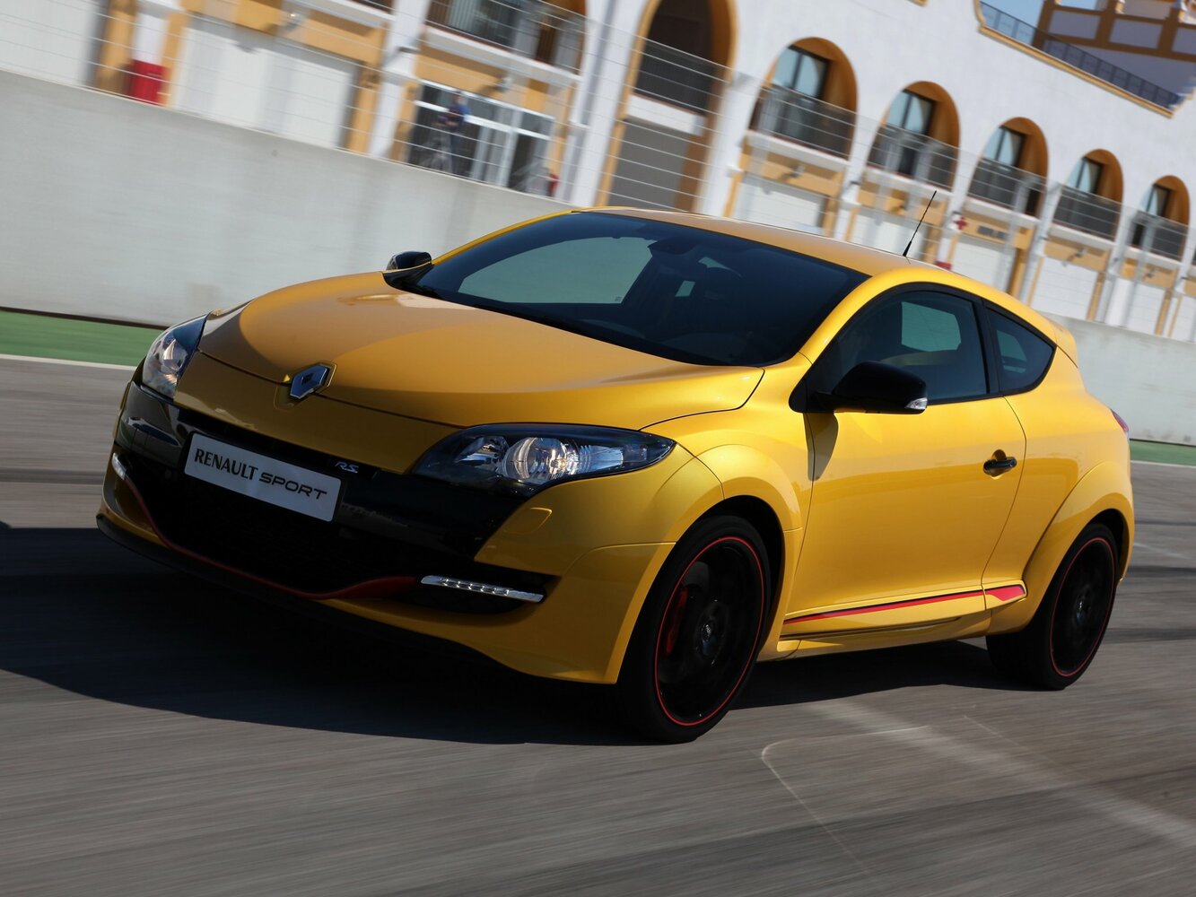 Renault Megane RS III (2011-2016) - Хэтчбек 3 дв.