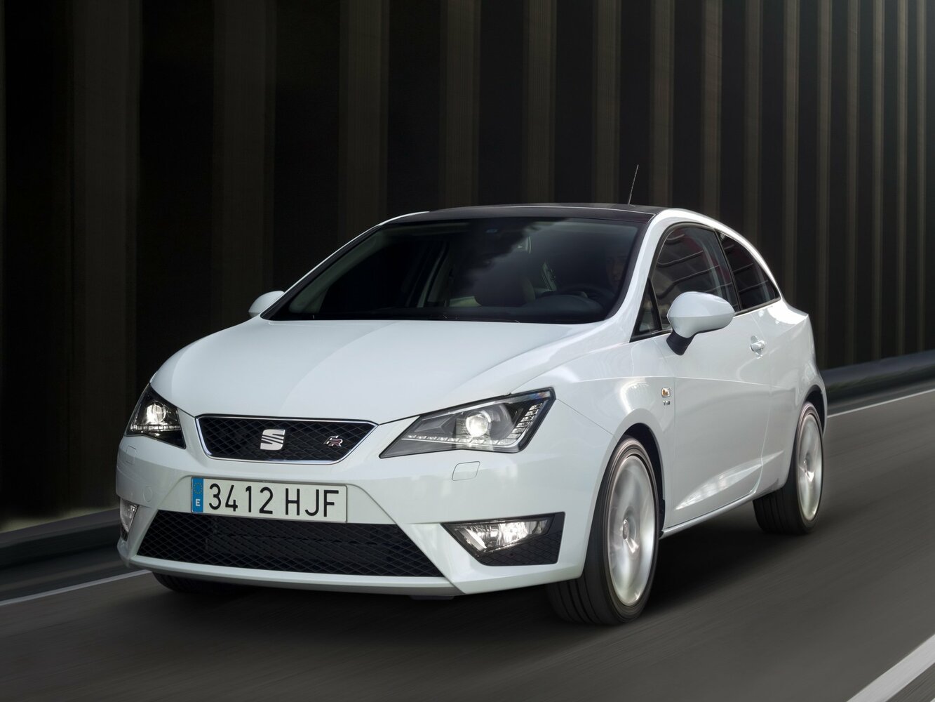SEAT Ibiza IV (2008-2017) - Хэтчбек 3 дв.