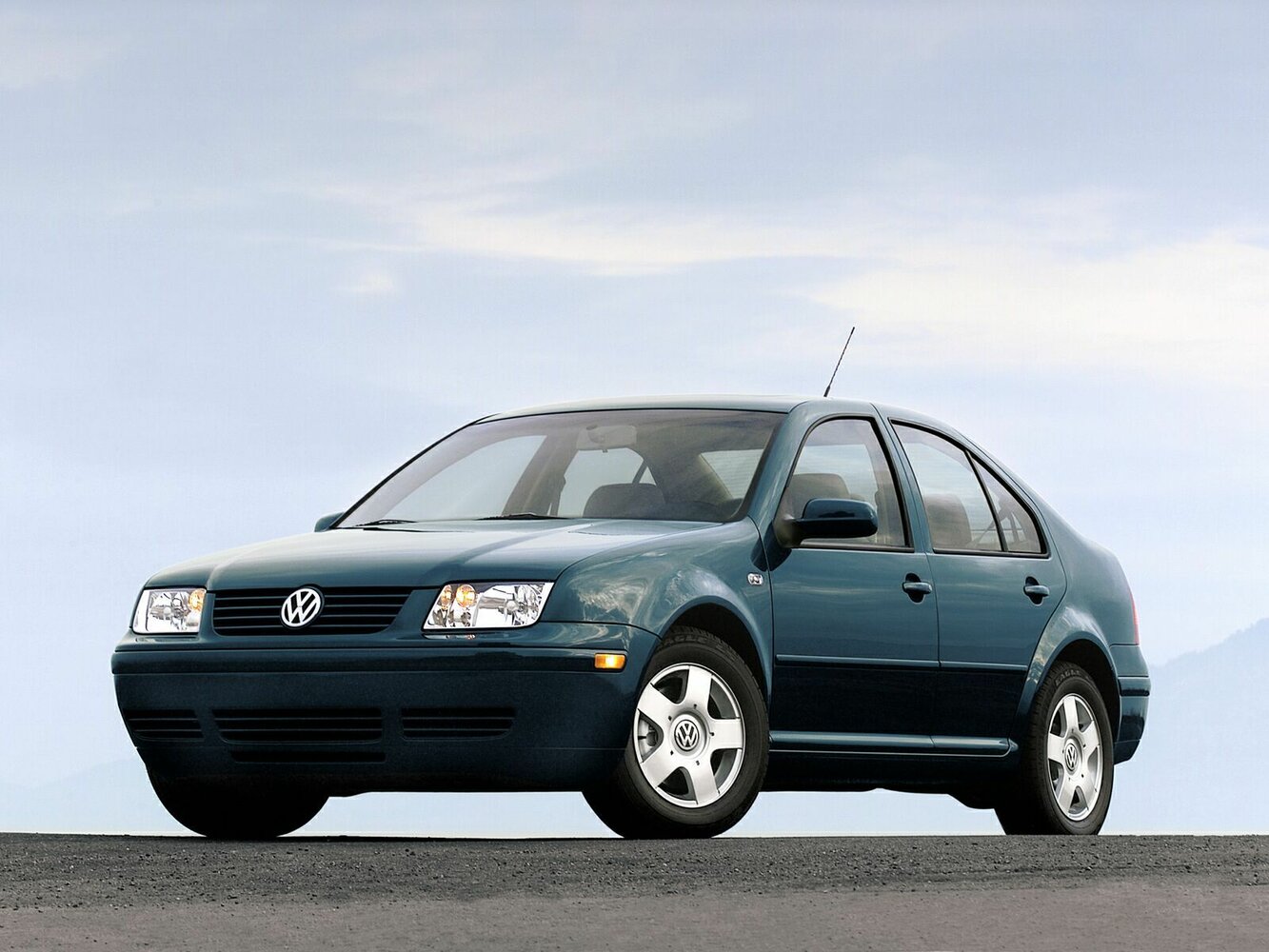 Volkswagen Jetta IV (1998-2005) - Седан