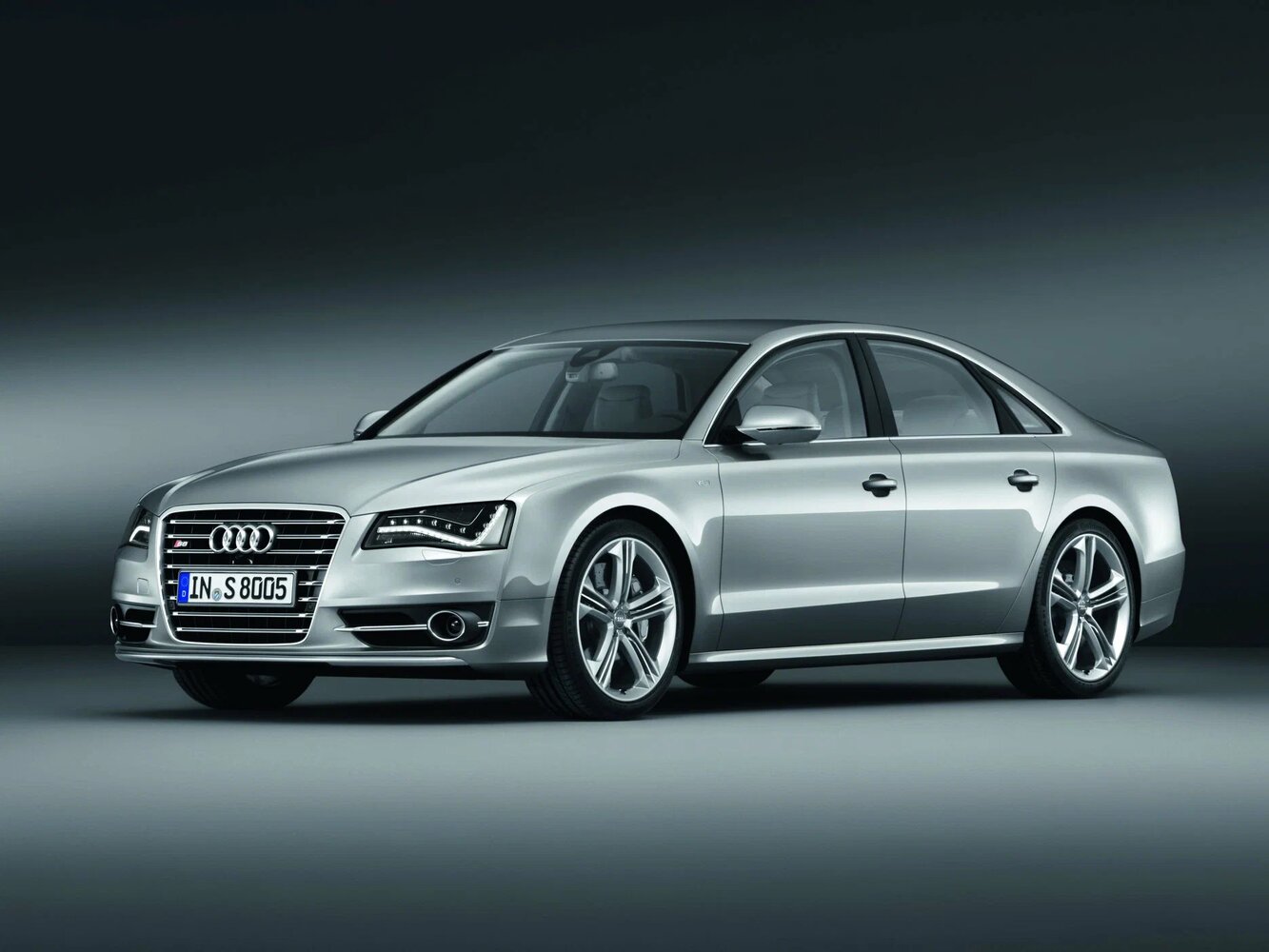 Audi S8 III (2012-2017) - Седан