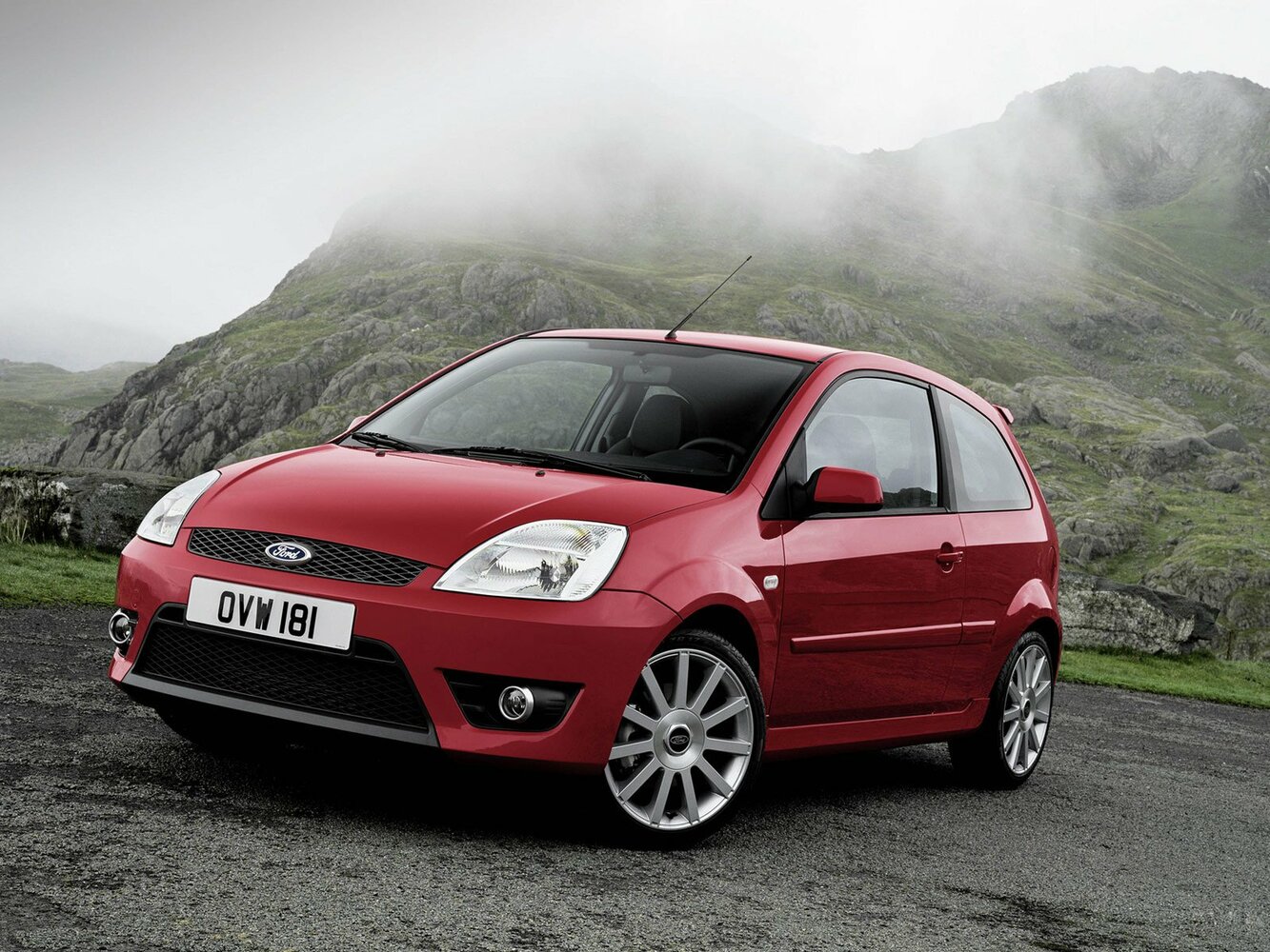 Ford Fiesta ST V (2004-2008) - Хэтчбек 3 дв.
