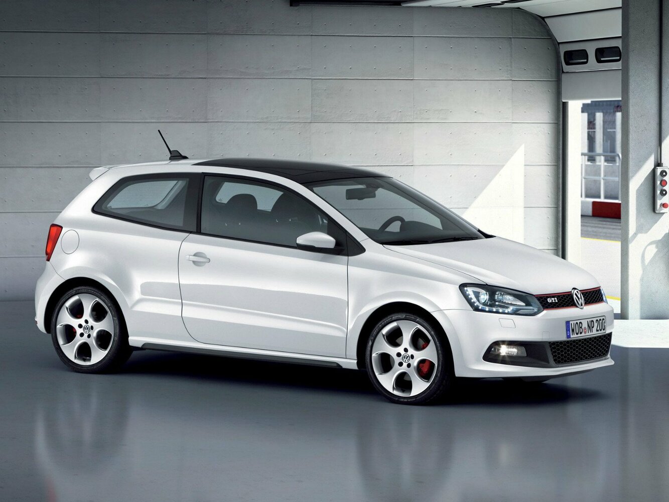 Volkswagen Polo GTI V (2009-2017) - Хэтчбек 3 дв.