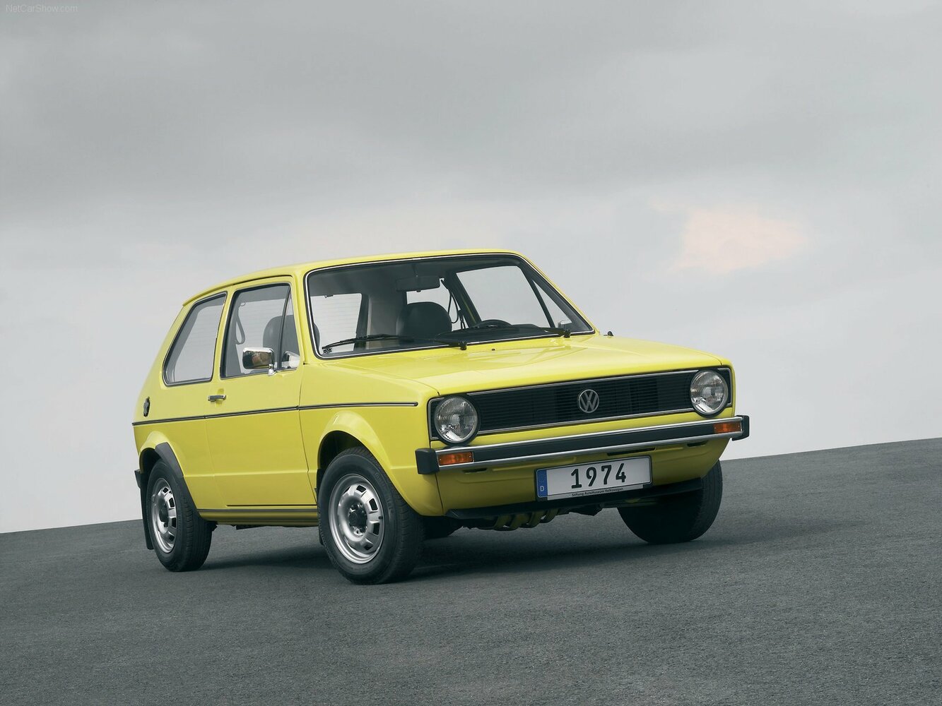 Volkswagen Golf I (1974-1993) - Хэтчбек 3 дв.