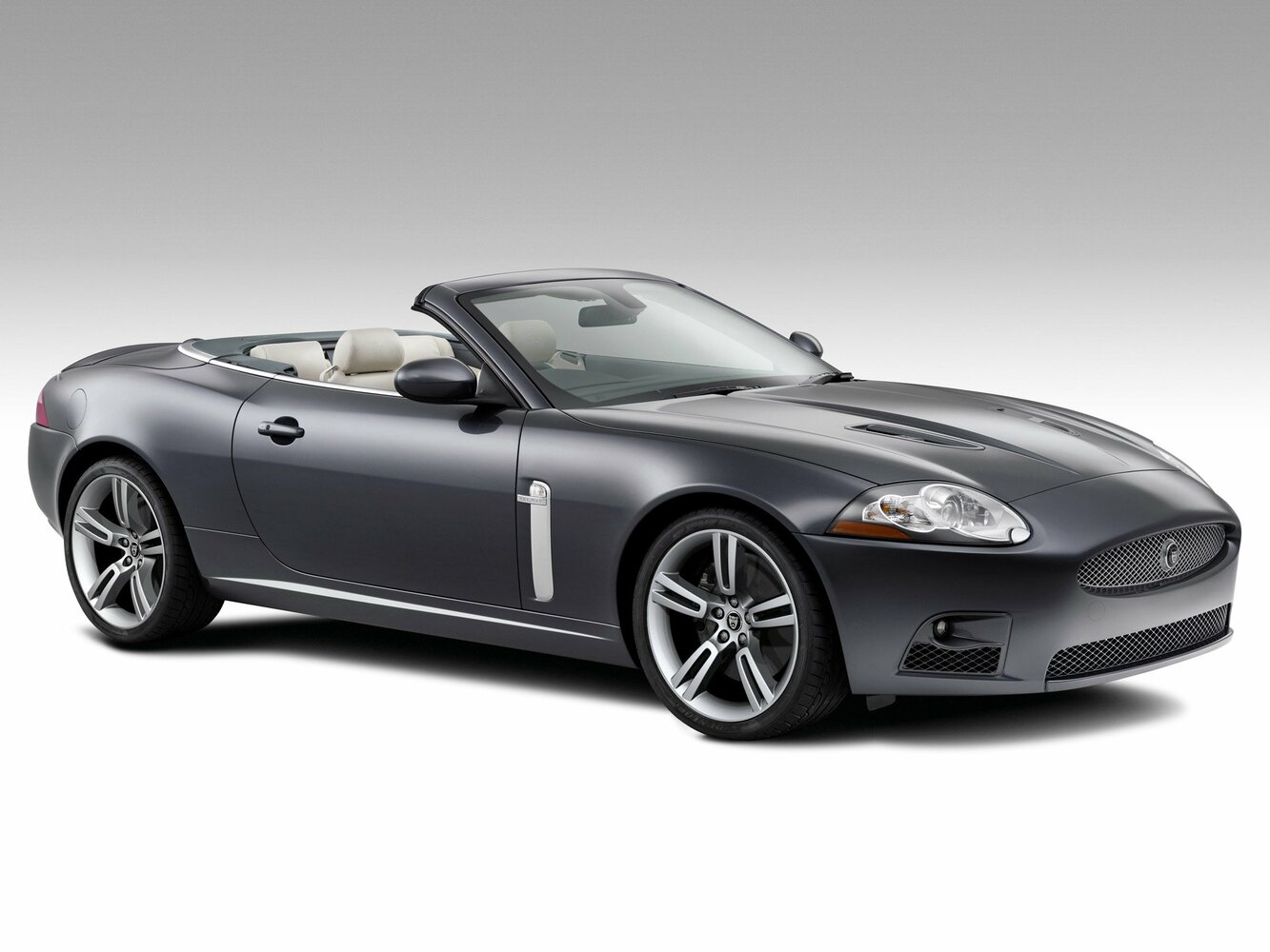 Jaguar XKR II (2006-2014) - Кабриолет
