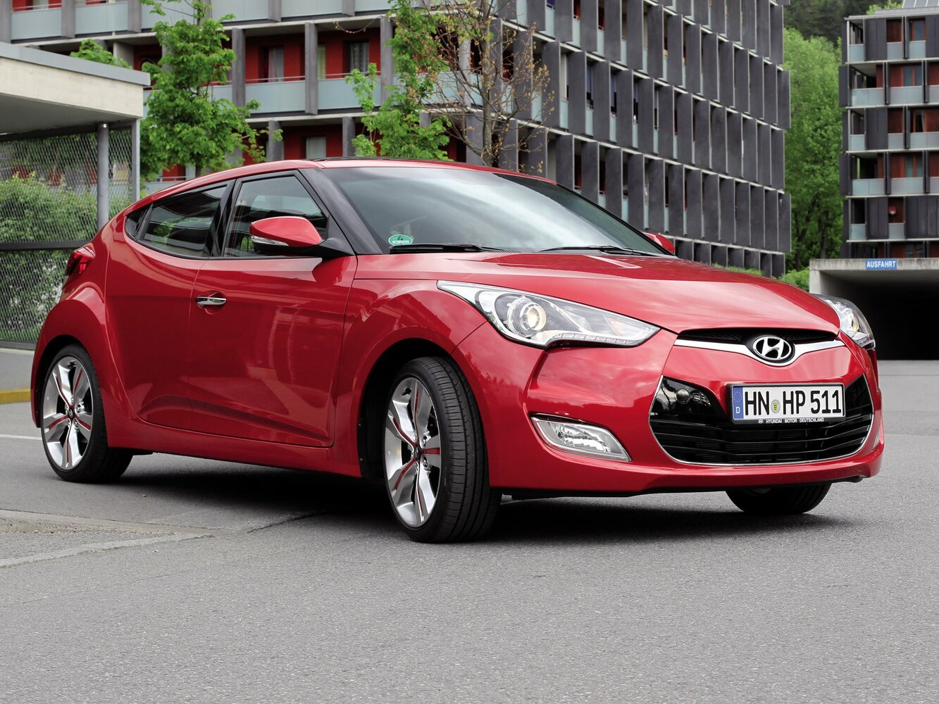 Hyundai Veloster I (2011-2017) - Хэтчбек 4 дв.
