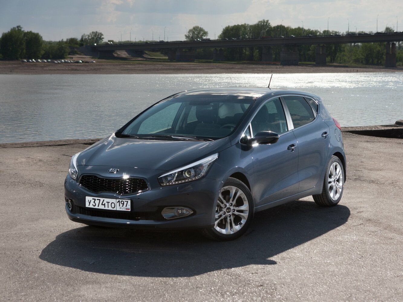 Kia Ceed II (2012-2018) - Хэтчбек 5 дв.