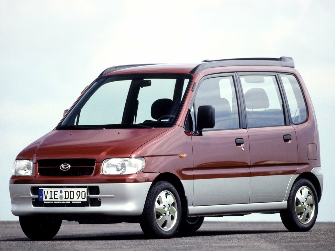 Daihatsu Move II (1998-2002) - Микровэн