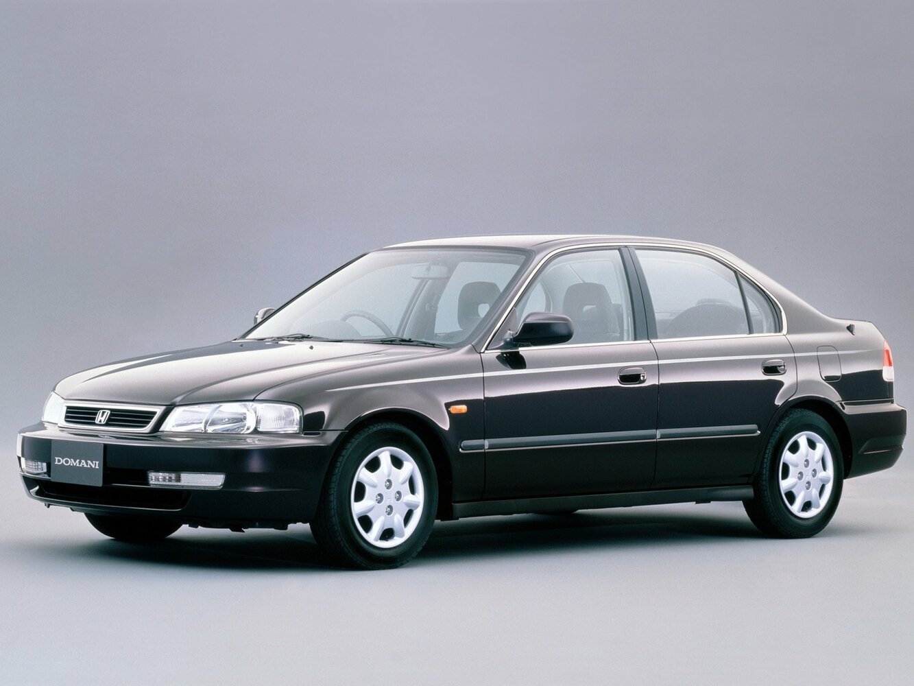 Honda Domani II (1997-2000) - Седан