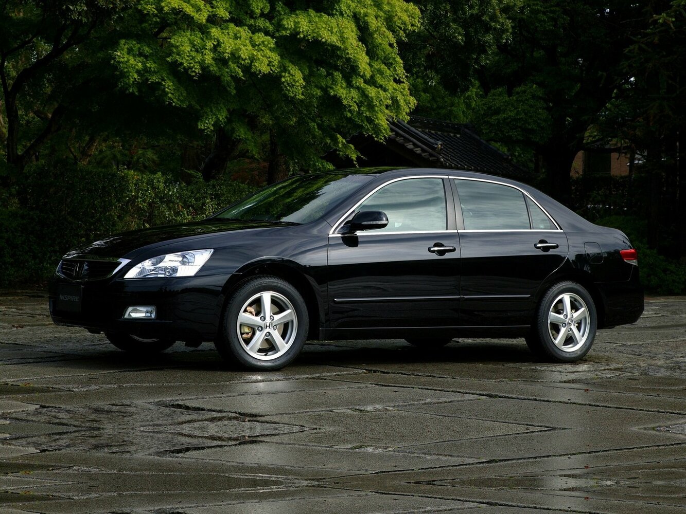 Honda Inspire IV (2003-2007) - Седан