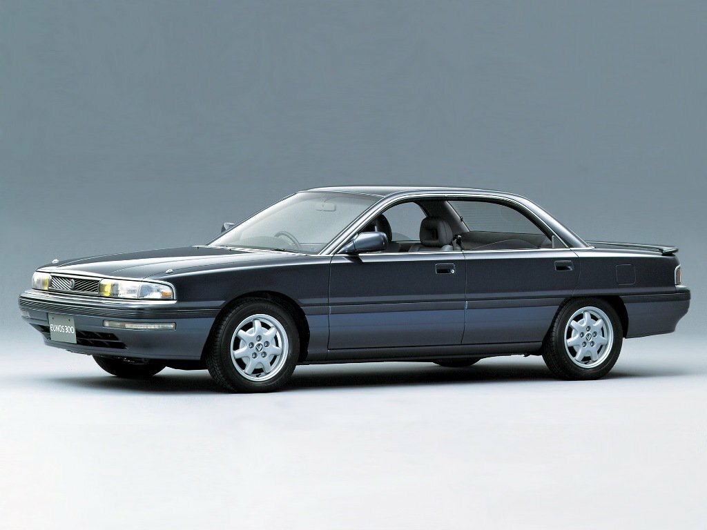 Mazda Eunos 300 I (1989-1992) - Седан
