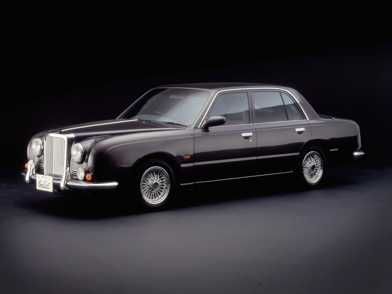 Mitsuoka Galue I (1998-2002) - Седан