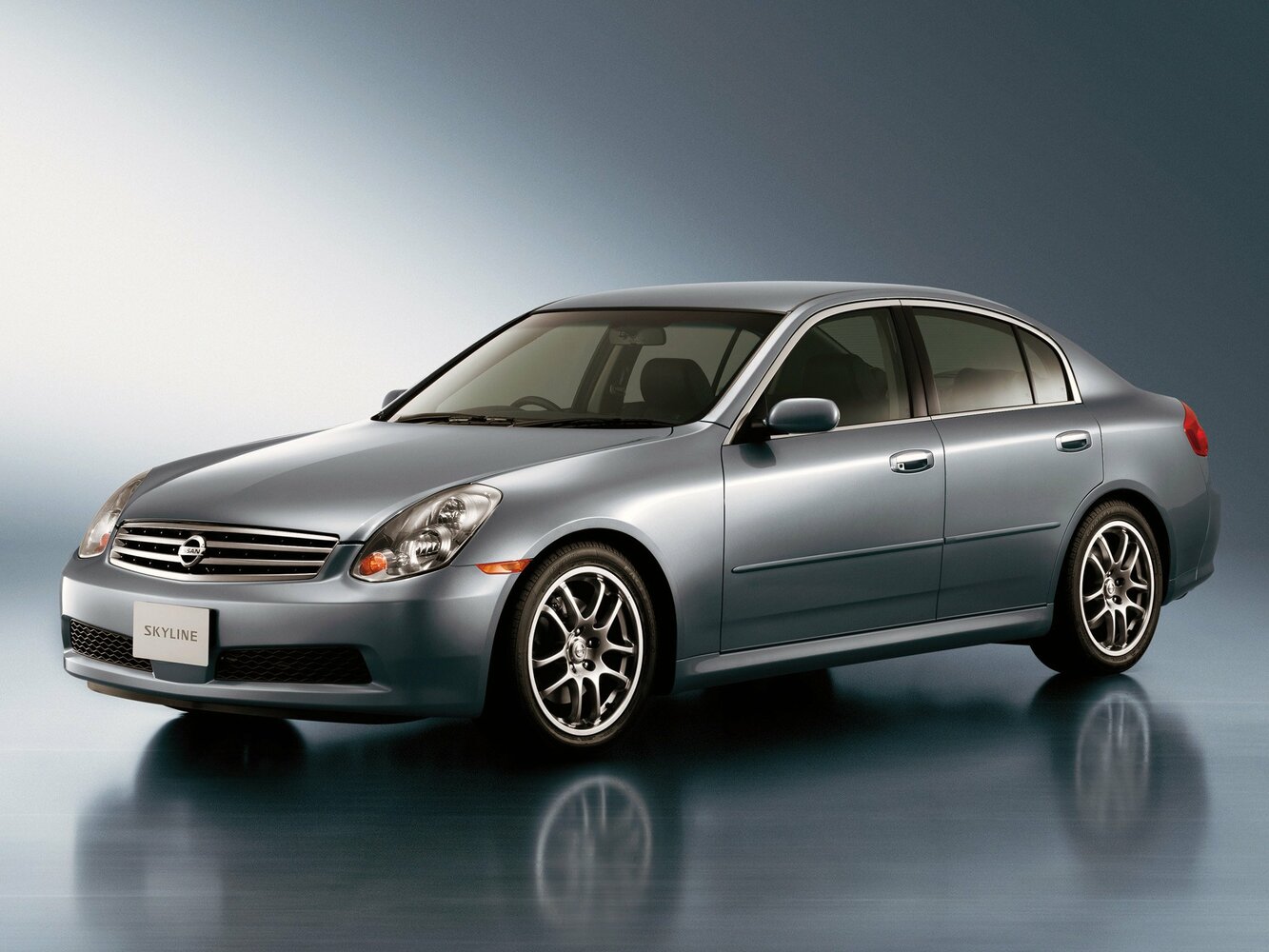 Nissan Skyline XI (2001-2007) - Седан
