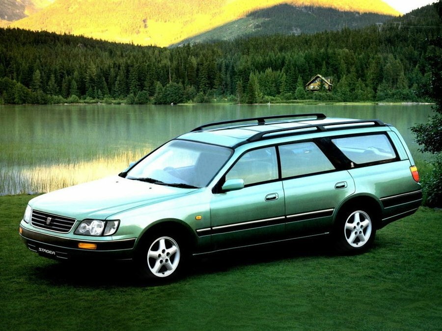 Nissan Stagea I (1996-2001) - Универсал 5 дв.