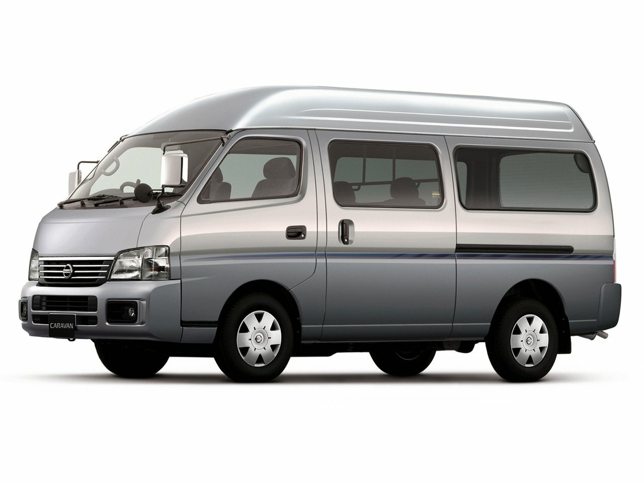 Nissan Caravan IV (2001-2012) - Минивэн