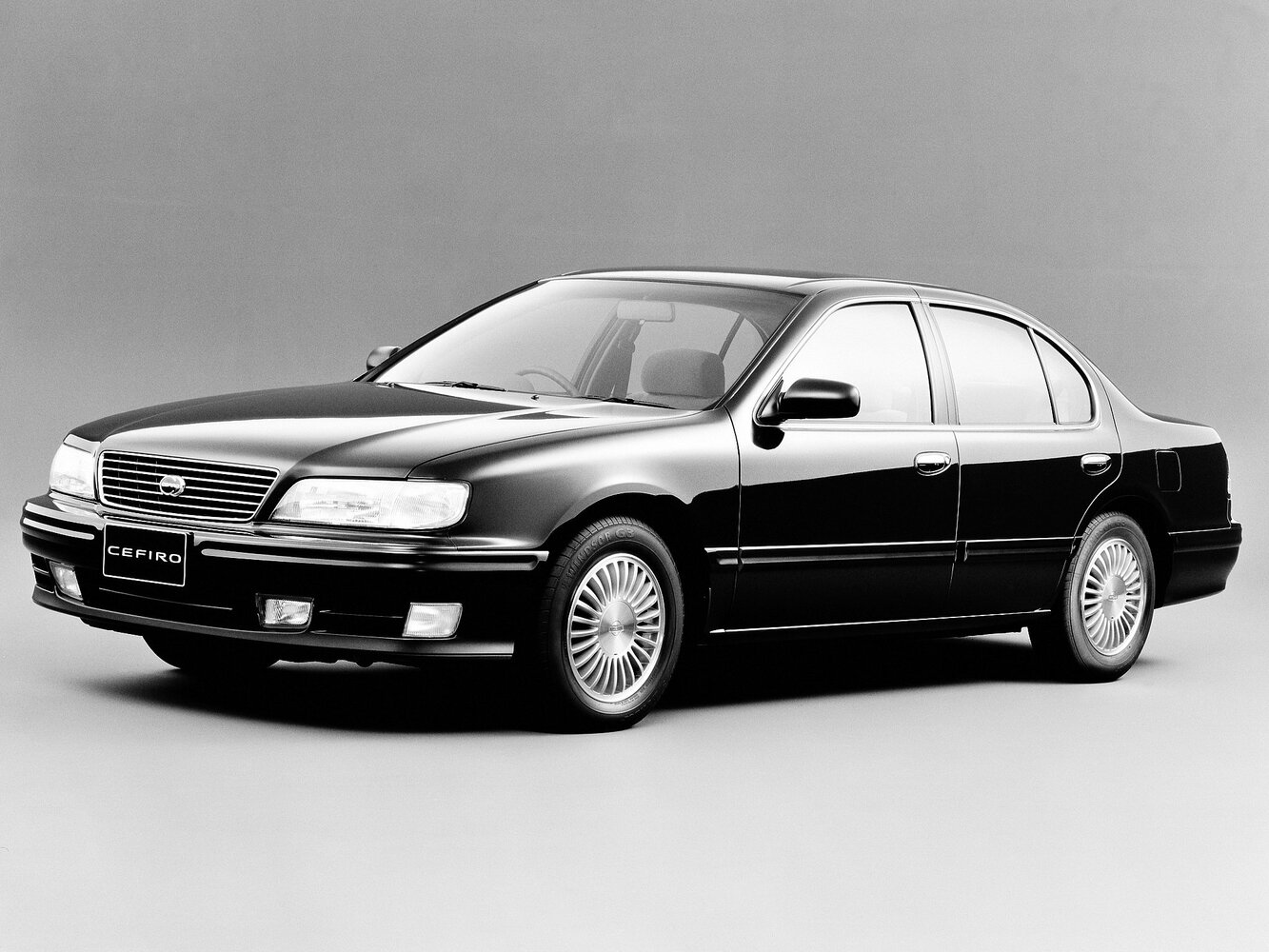 Nissan Cefiro II (1994-2000) - Седан