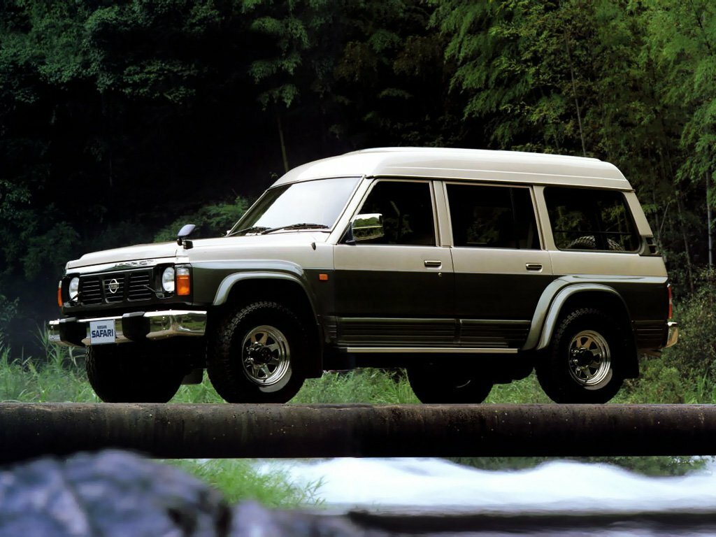 Nissan Safari IV (1987-1997) - Внедорожник 5 дв.
