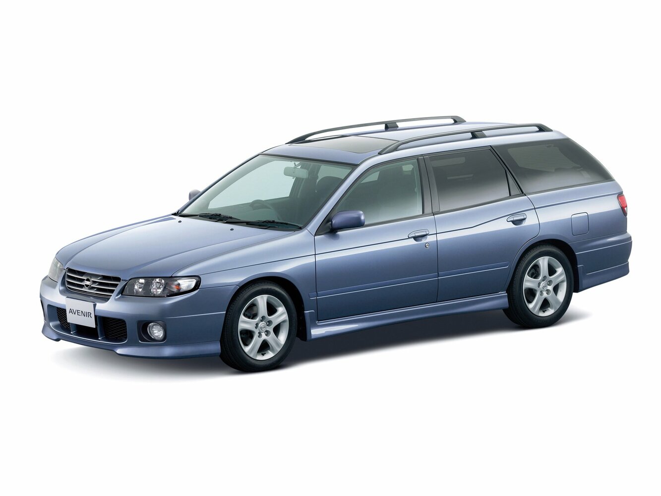 Nissan Avenir II (1998-2005) - Универсал 5 дв.