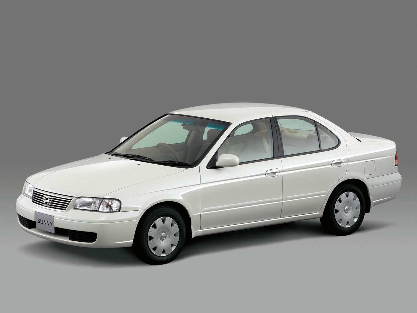 Nissan Sunny B15 (1998-2004) - Седан