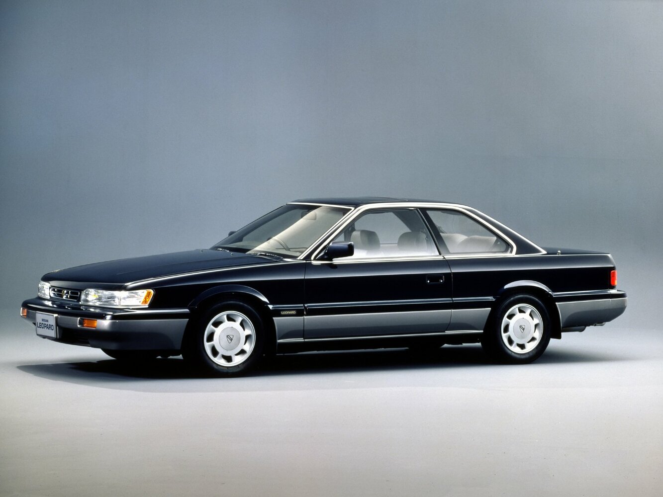 Nissan Leopard II (1986-1992) - Купе