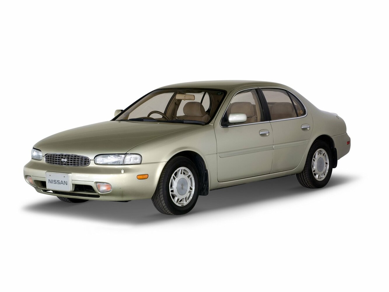 Nissan Leopard III (1992-1996) - Седан