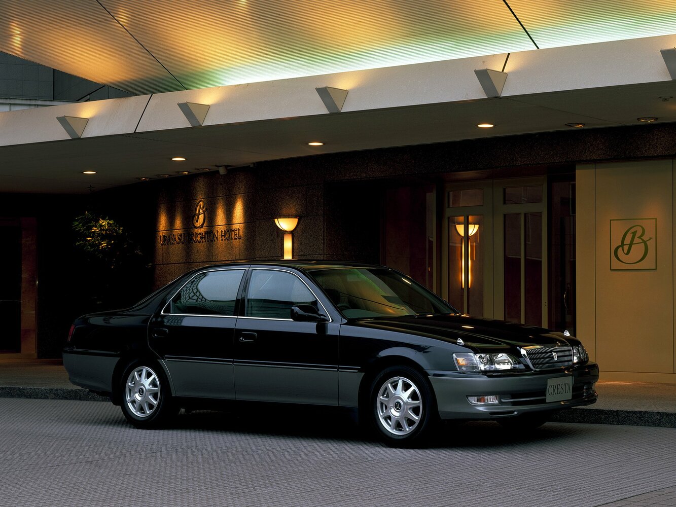 Toyota Cresta V (1996-2001) - Седан