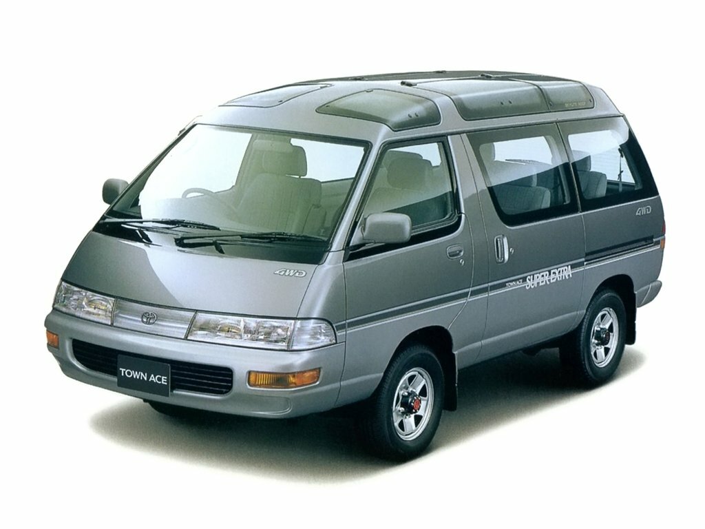 Toyota Town Ace II (1982-1996) - Компактвэн
