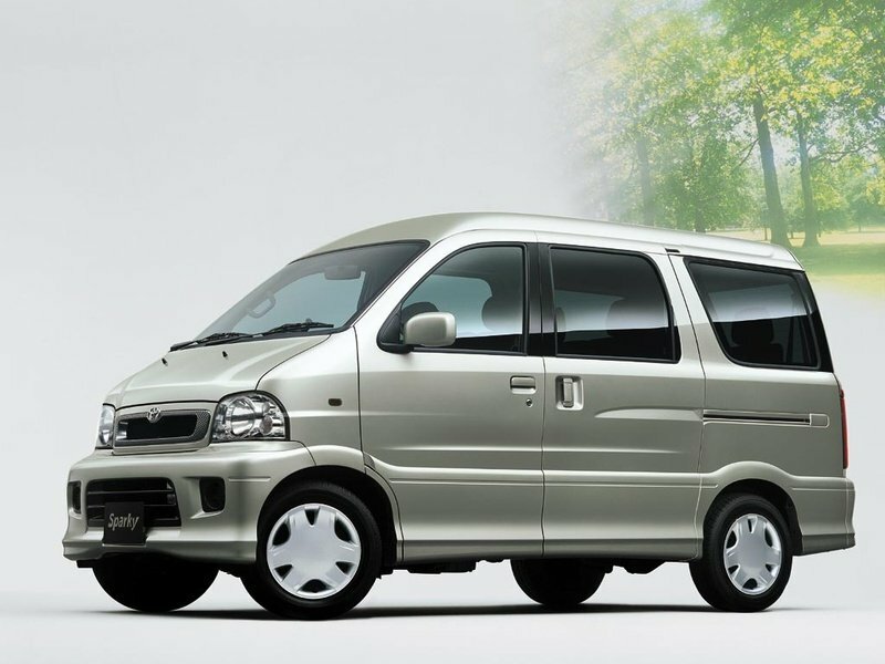 Toyota Sparky I (2000-2003) - Микровэн
